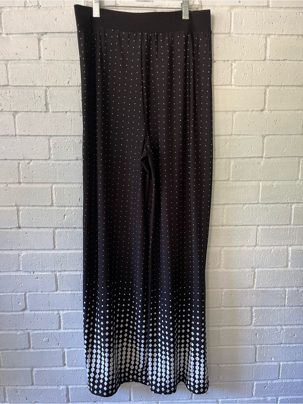 New Directions Wide Leg Palazzo Pants Black & White Geometric Pattern M